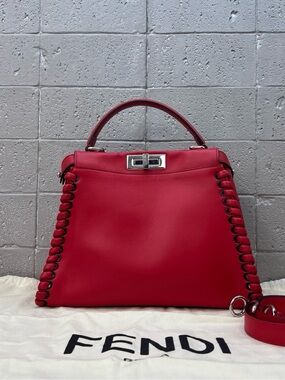 ♥️Fendi Red Peekaboo Medium Leather Top-Handle Women’s Bag♥️